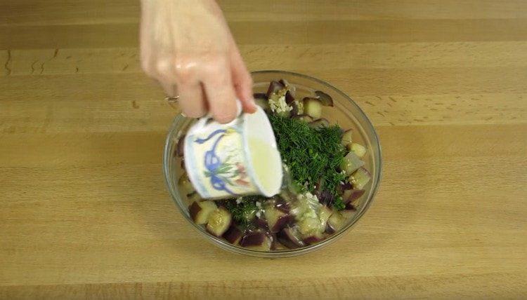 Add vegetable oil and mix everything.