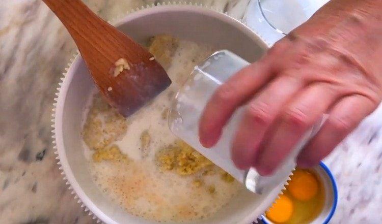 Add milk to porridge