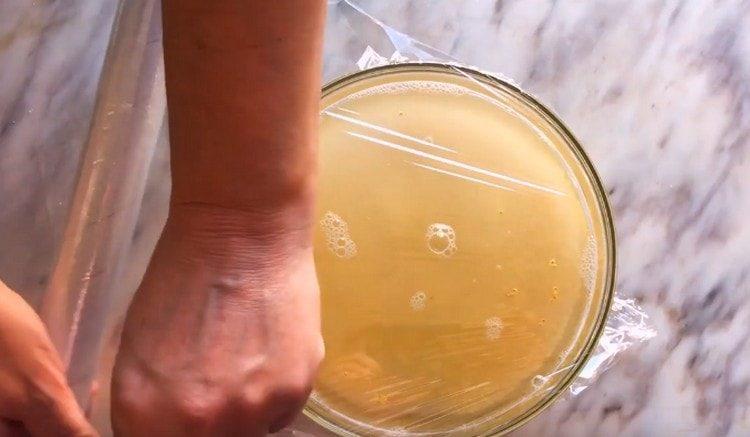 pour cereal with water and tighten with cling film.