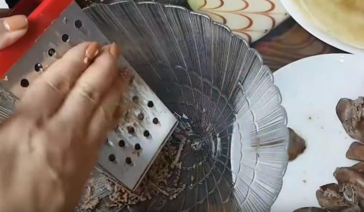 Rub the liver on a grater.