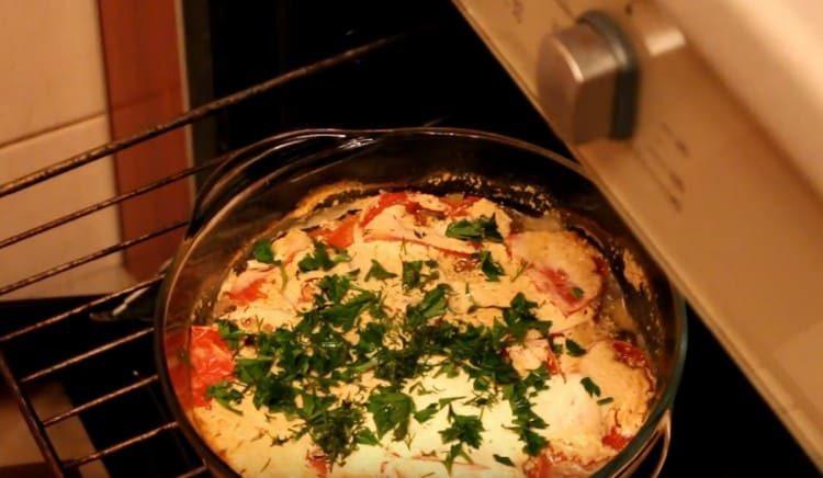 Sprinkle the dish with parsley.