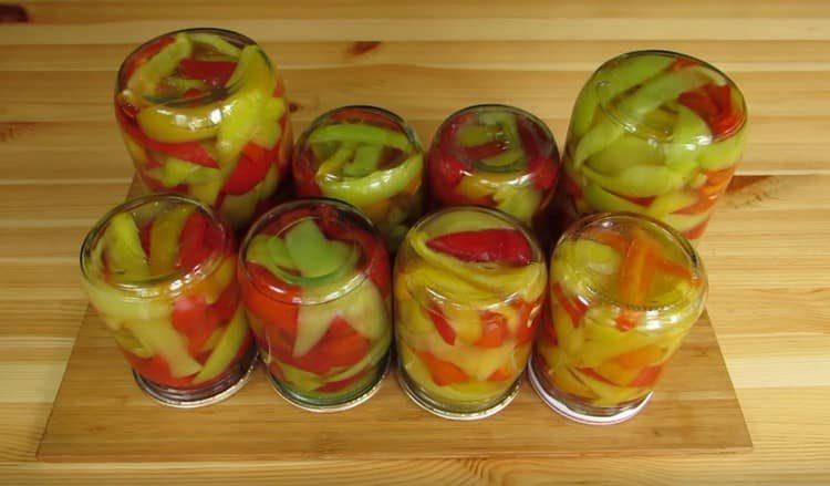 Pickled pepper wedges for the winter according to this recipe is very tasty.