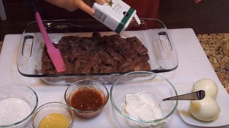 Salt and pepper slices of the liver.