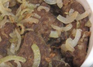 a delicious recipe for cooking pork liver: cook with step by step photos.