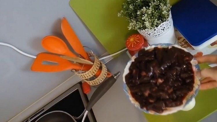 Cut the liver into small pieces.