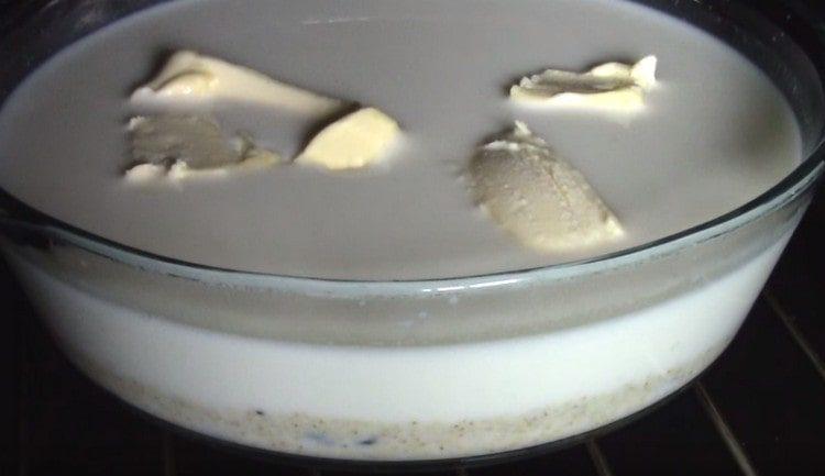 Put the porridge in a cold oven.