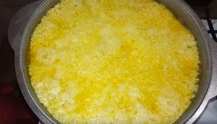 Let the porridge boil.