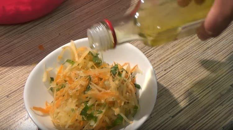 Season the dish with vegetable oil.