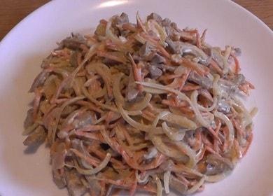 How to learn how to cook a delicious salad with liver and carrots 🥗
