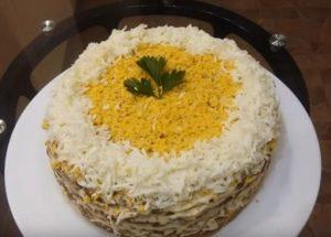 We prepare a delicious and beautiful snack cake from the liver according to a step-by-step recipe with a photo.