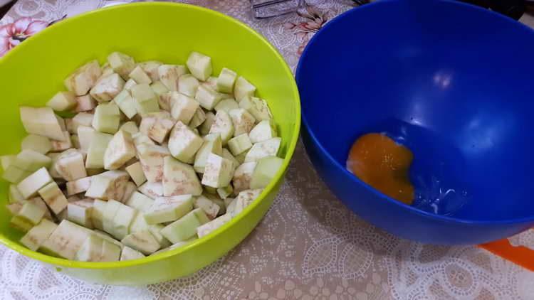 break the egg into another bowl