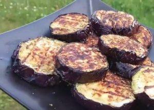We cook grilled eggplants according to a step-by-step recipe with a photo.