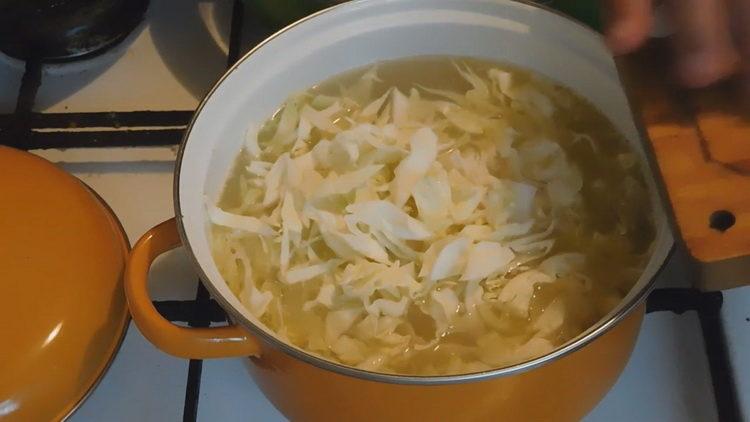 To cook, boil cabbage