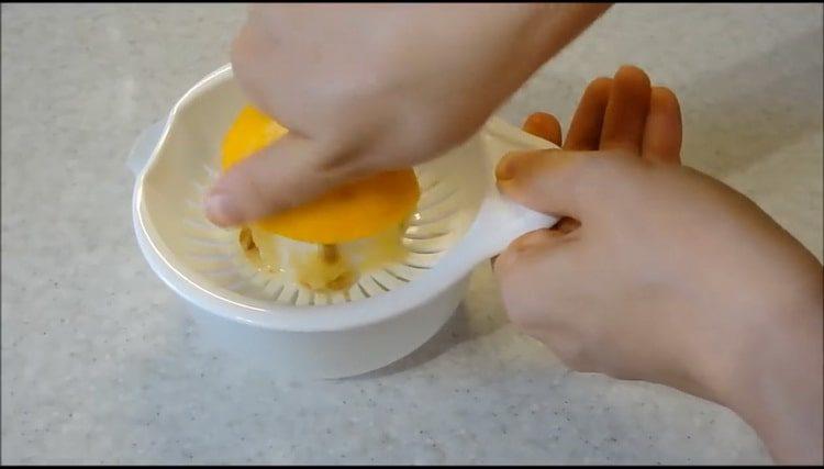 Prepare the juice for cooking