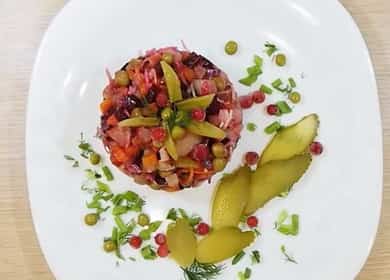 Classic vinaigrette - recipe with peas and cabbage 🥣