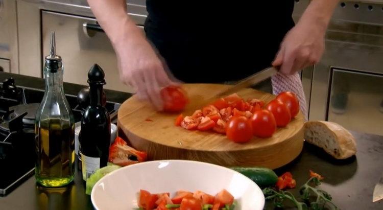 For cooking, chop the tomatoes