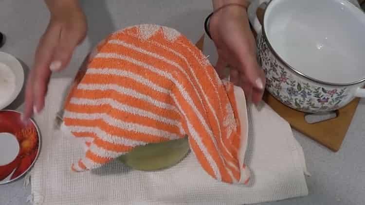 Prepare the ingredients for cooking.