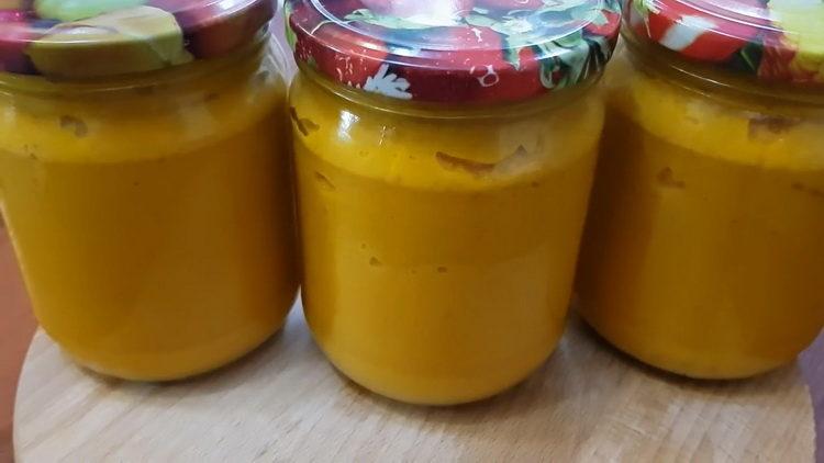 zucchini caviar with carrots and mayonnaise is ready