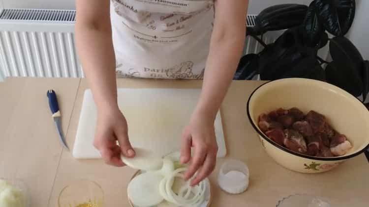 To cook, chop onion