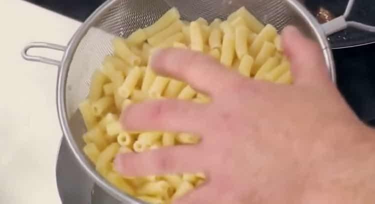 how to cook pasta in a pan
