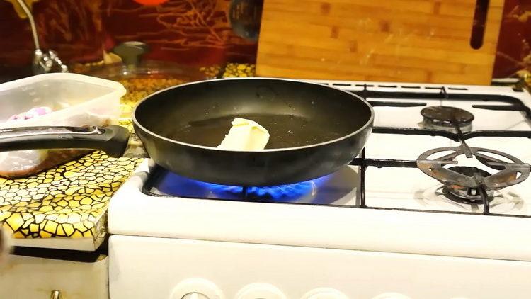 heat the pan