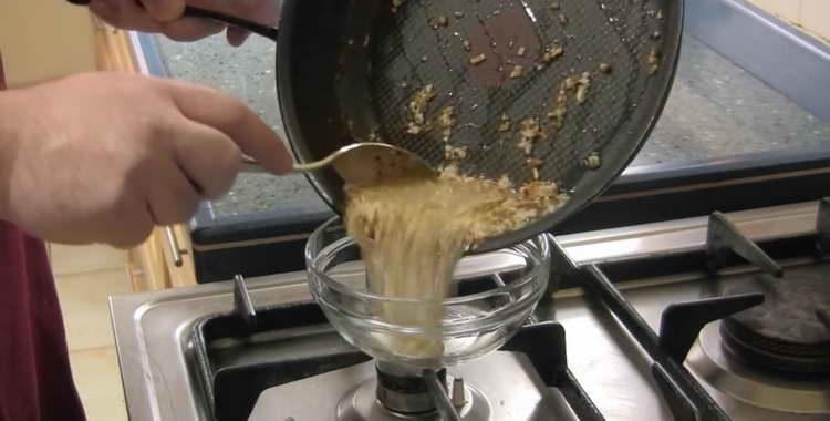 leave the onions to cool