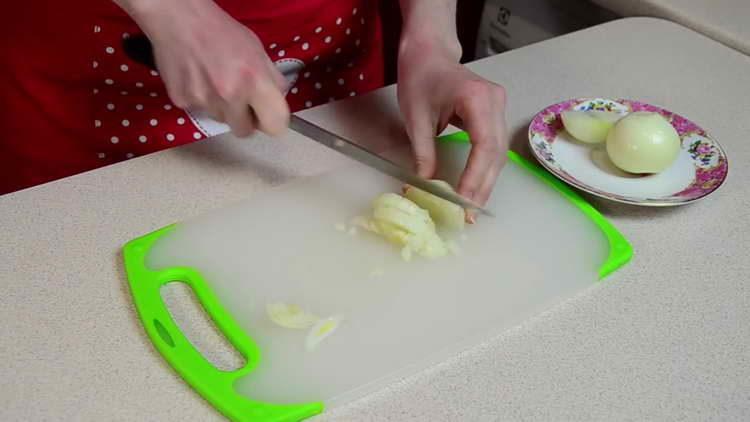 chop the onion finely