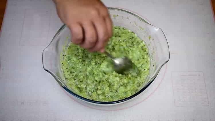 Grind the ingredients for cooking