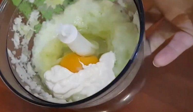 Prepare the ingredients for cooking.