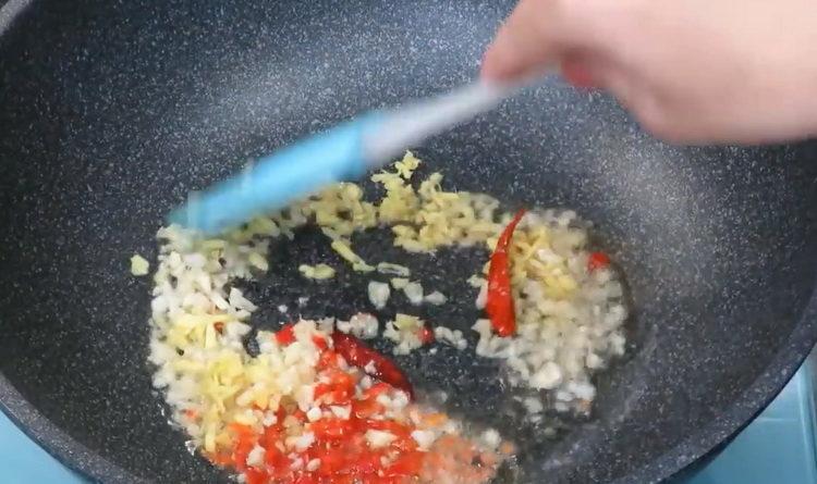 Mix the ingredients to cook.