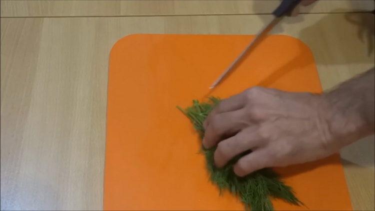 For cooking, chop dill