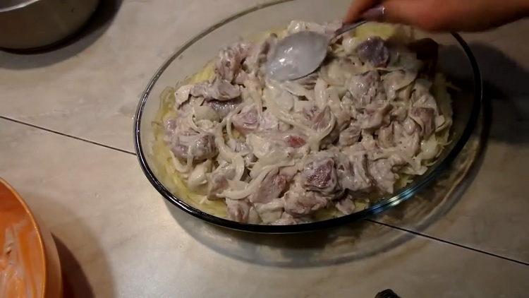 Prepare the ingredients for cooking.