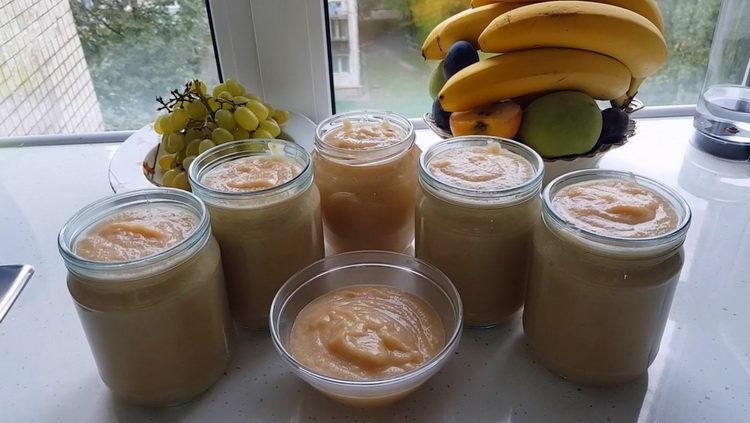 sissy of apples and condensed milk for the winter