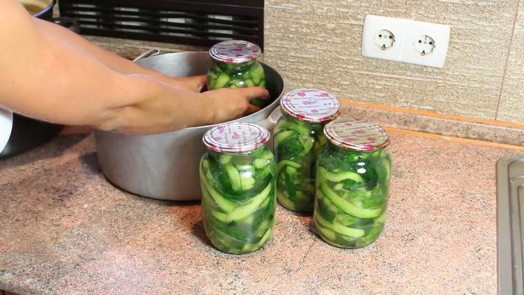 make dishes for sterilization