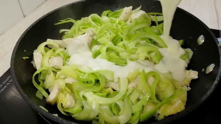 send the sauce to the paste