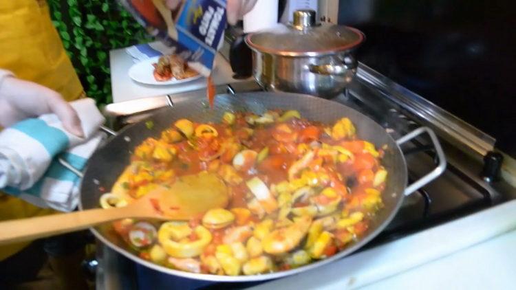 Add tomato paste to cook