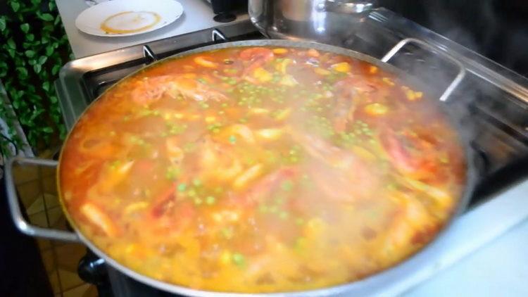 Add green peas for cooking