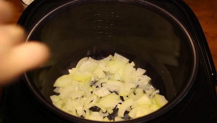 To cook, chop onion