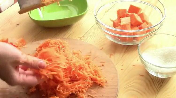 Grate pumpkin to cook