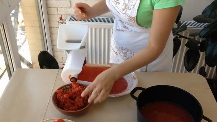 Cooking tomatoes in our own juice