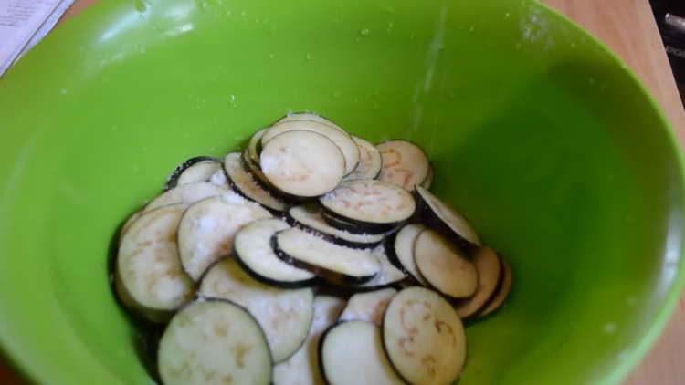 we fill eggplants with salt