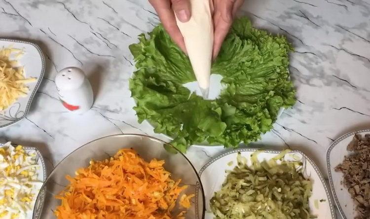 Prepare a dish for cooking