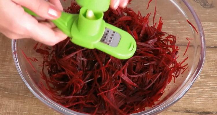 Prepare the ingredients for cooking.