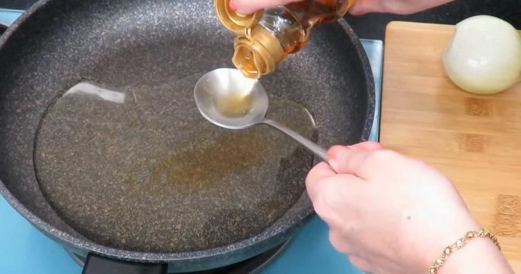 To cook, heat the pan