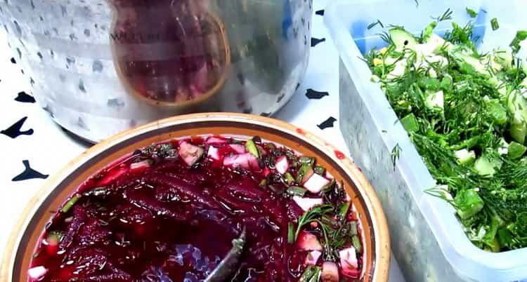 To prepare a dish, pour the ingredients