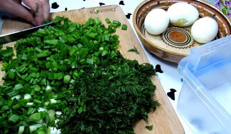 Prepare the ingredients for cooking.