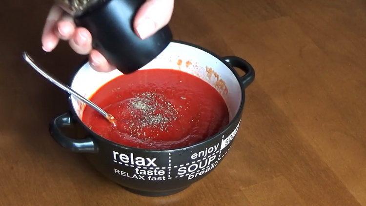 Mix the ingredients to cook.