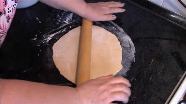 Roll out the dough to cook