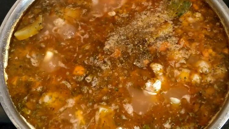 cauliflower soup is ready