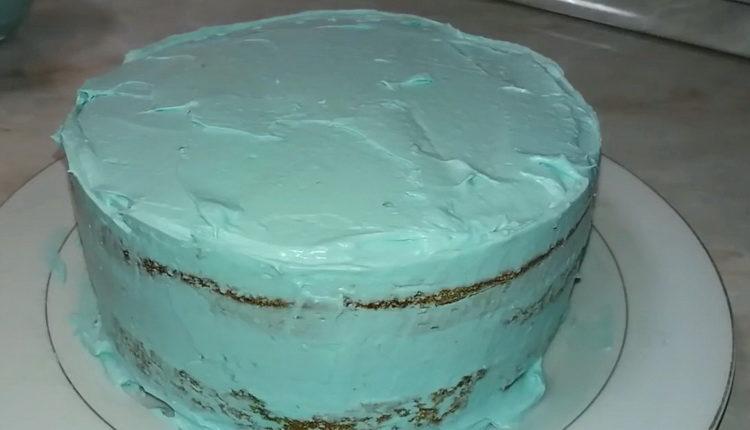 Delicate and delicious Mother's Day cake